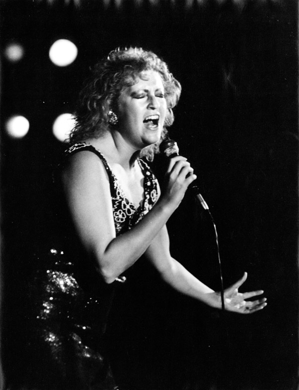 Aura Singing 1