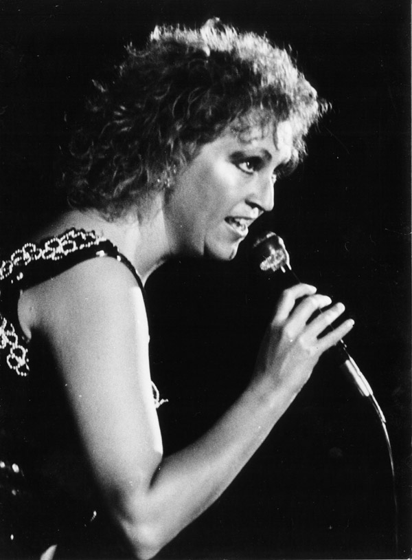 Aura Singing 2